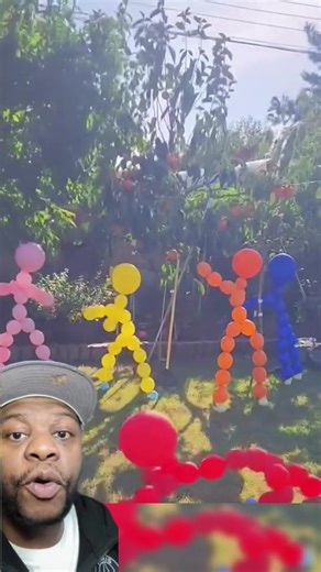 This Elmo balloon has to be haunted. How is this balloon moving like that 😱 #elmo #balloon #haunted #fyp #truestory