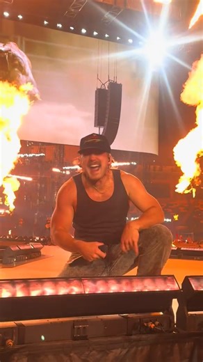 Daddy’s Home 😝🤩 Final Night of “I’m the Problem” Tour 2025! #morganwallen #imtheproblem #canada #fyp | Morgan Wallen Fans