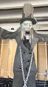 Spirit Halloween 2016 Towering Chained Ghost #animatronics #halloween #spirithalloween