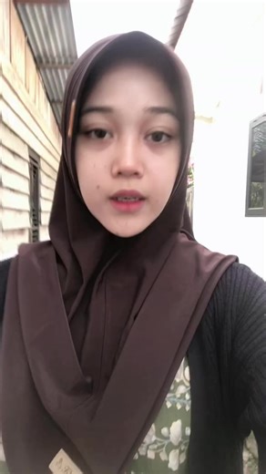 Nia Tik Tok (@nia.tik.tok88)’s videos with suara asli - Nia Tik Tok