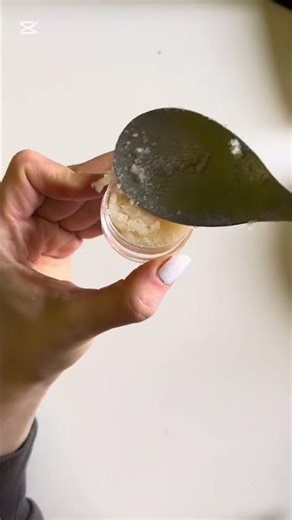 Episode 4: Make your own lip scrub #lipscrubs #DIY #beauty