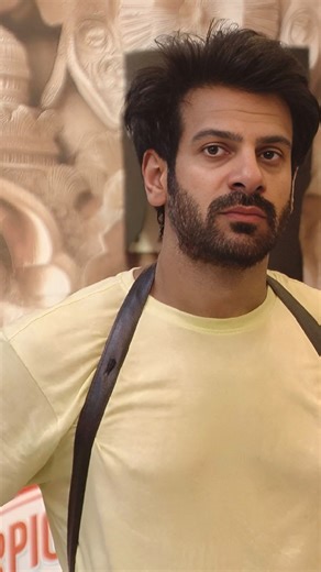 KaranVeerMehra on Instagram: "All heart, all fire! That’s the #KVM way 💪🔥 He stood tall for his friend, fought with passion, and showed the world what loyalty truly looks like! No one stands in the way when Karanveer decides to play🫡 #KaranveerMehra #RealHero #TicketToFinale #BiggBoss #KVM #GameChanger #NoStoppingHim #KaranKeVeeron #KVMNation #TheKaranVeerMehraShow"