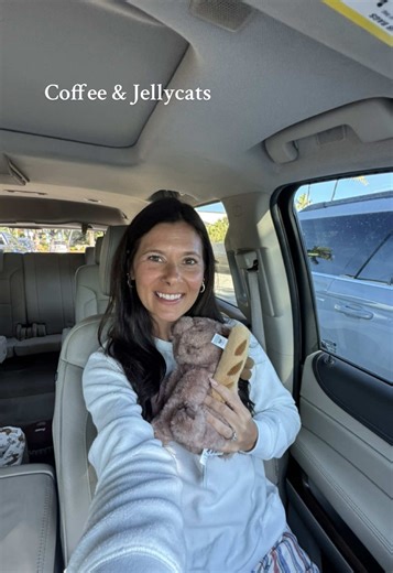 Discovering Pitaya Bowls and Jellycat Treasures