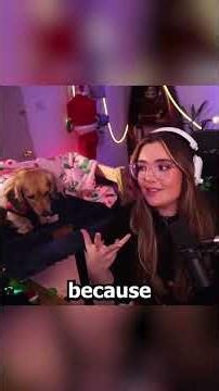 Which outfit should Pea wear to meet Santa Paws? 🐶🎄