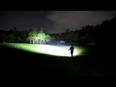 I'm Shocked! SR32 120,000 Lumen Flashlight - Night Beam Demo