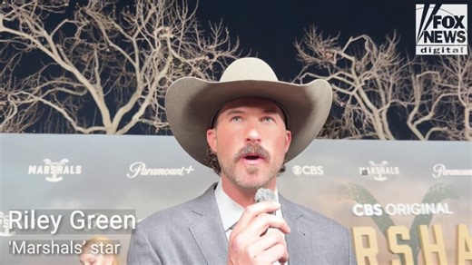 Riley Green chooses Alabama farm over Nashville fame