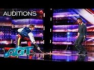 Jack The Whipper Gives Simon Cowell The Scare of His Life - AGT 2022