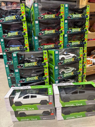 🚗 AUTO TÉLÉGUIDÉE À SEULEMENT 19,99 $ !!! 🚗 🌟 Tout un aubaine ! 🌟 Venez dénicher l’auto téléguidée parfaite pour votre enfant ! Un cadeau super le fun à petit prix, qui fera briller les yeux des petits (et des grands !). 🎁✨ Si j’étais vous, je commencerais mes cadeaux de Noël chez SIMALEX LIQUIDATION ! 🎄 Faites vite quantités limitées ! | Simalex Liquidation