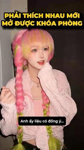 "Muốn thoát khỏi phòng thì phải thích nhau"😂- Mitsuri x Obanai#cosplay #shorts #minnacosplay