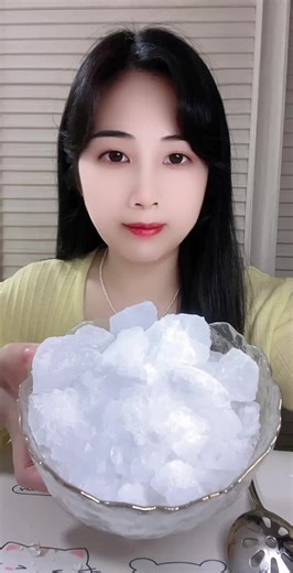 Delicious Ice ASMR: Crushed and Crunchy Sounds