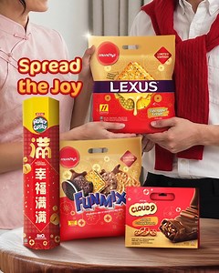 Make Chinese New Year celebrations unforgettable with Munchy’s yummy range of biscuits 🍪 and Jack ’n Jill Snacks— made to satisfy every taste bud of every member in the family! 🤤​​ Explore Munchy’s festive, ONG-packed flavours today! 🏮​ #CNYwithMunchys&JacknJill ​ #加满满家家欢 ​ #MunchysMY #JacknJillMY | Munchy's