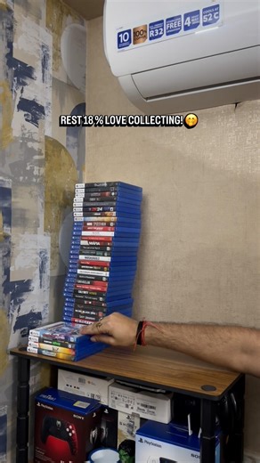 Who says boys always chase girls? Some have better priorities 🤜🤛 #shorts #physicalgames #ps5 #xbox