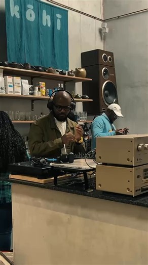 Kōhī on Instagram: "Kōhī 💙anniversary #Kohibyifuku"