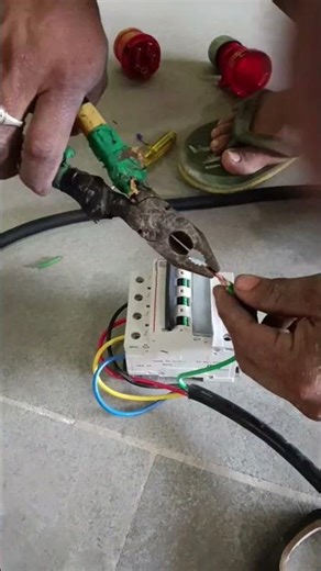 Socket Hata Ke Direct MCB Se 4 Wire Connection ⚡ RYB + Neutral + Earthing Full Setup 🔥#shorts
