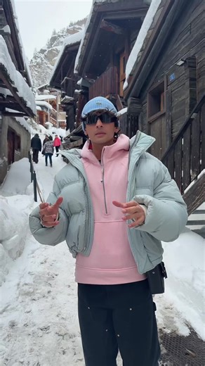 Avoid Slipping in Zermatt: Tips for Skiing