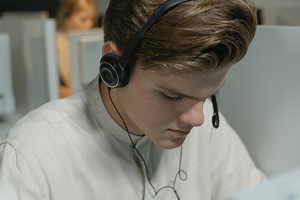 Mitigating Customer Concentration Risk for Business Success