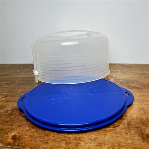 Tupperware Round Cake Taker 12” Blue Base Clear Locking Lid 3062 3063 USA - Etsy