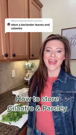 Effective Tips for Storing Cilantro & Parsley