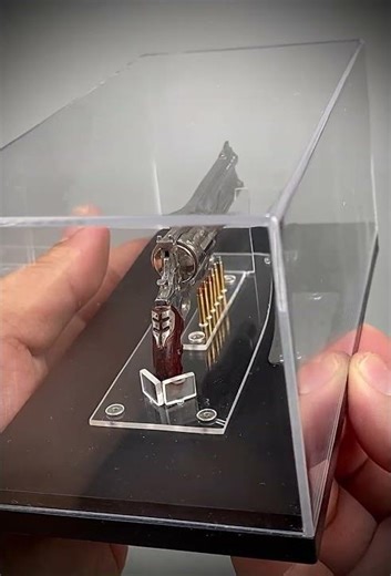 Custom 1/6 Scale Blue Rose Revolver DMC5 Display Box with 6 Custom Bullets