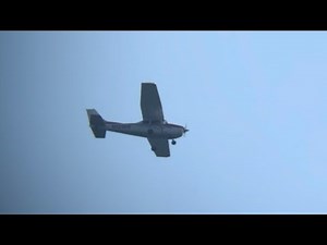 Cessna 172S Skyhawk SP (N129HF) flying over my house