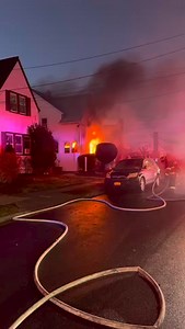 WEST HEMPSTEAD WORKING FIRE 50 Morton Ave Fire in Private Dwelling 🎥:NM #westhempsteadny #longisland #workingfire | LI Fire Buff