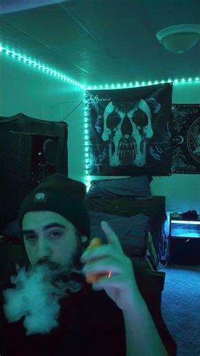 Making a beat from scratch using scorch plug in #westcoast #beats #rap