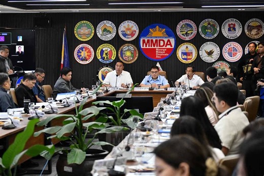MMDA exempts fuel, essential goods trucks from number coding
