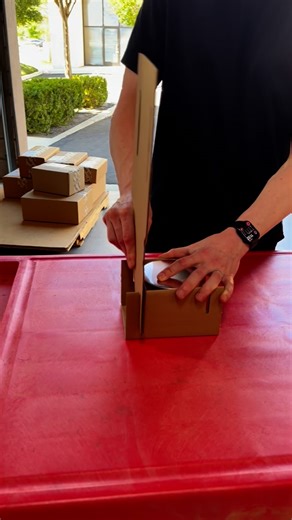 Flush Packaging on Instagram: "Your hard work deserves the best, & at Flush Packaging, we’re here to deliver just that!📦🚚 With over 100 unique products in our lineup & 300+ vessels to choose from, we’ve got the perfect packaging solutions tailored just for you… Like this 3-Wick Tumbler Jar Shipping Box made to specially ship @candlescience gorgeous 3-Wick Tumbler Jar!🕯️😍 Dive into our newly updated website, & discover how we can help package your brilliance in style!✨ #ecommerce #jam #candle