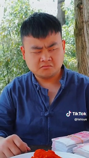 Spicy Mukbang Challenge: Eating Chili Like a Pro