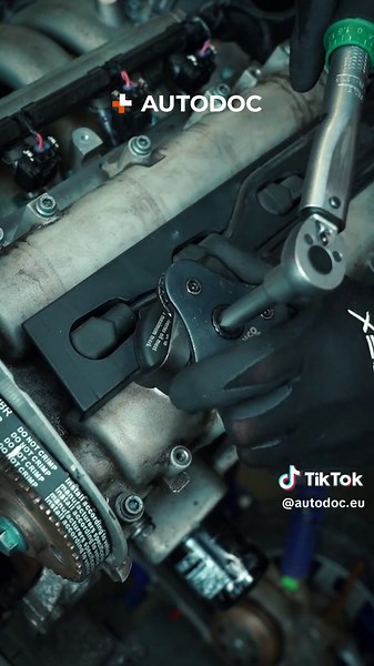 Oil Filter Removal Tool for Stuck Filters: AUTODOC Tips