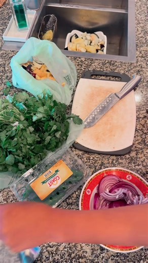 Essential Techniques for Cutting Vegetables Safely