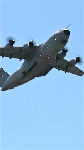 French Beauty vs American Beast take off 🇫🇷 🇺🇸 #c17 #a400 #takeoff
