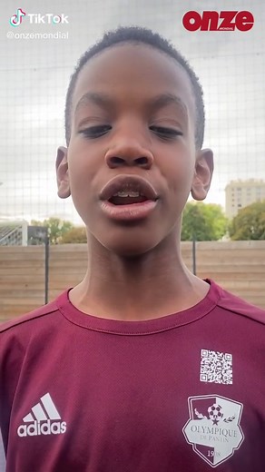 🎥- Ibrahima Konaté a répondu, avec un très large sourire, aux questions des jeunes de l’Olympique de Pantin dans notre traditionnelle interview « petit frère » ! 👦 #foot #football #ibrahimakonate #liverpool #liverpoolfc #equipedefrance #onzemondial #interview #tiktokfootballacademy #tiktokfootball #kidsoftiktok