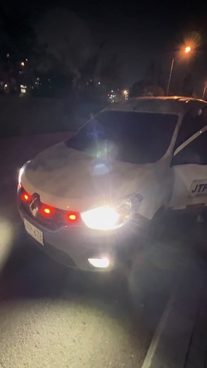 Ilumina tu camino con bombillo LED tricolor