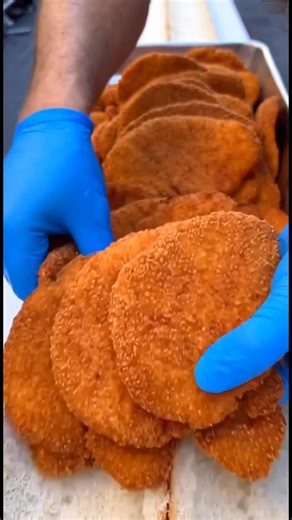 I’m attempting the mission of making the largest Chicken Parmigiana hero on the planet. Golden chicken cutlets, rivers of sauce, a mozzarella melt so serious it deserved its own zip code—all stacked on a hero that required teamwork and faith. Was it excessive? Yes. Was it necessary? Also yes. Was there enough cheese? Don’t be ridiculous. 🧀 Watch till the end… this hero doesn’t just feed people, it feeds legends. | Hazen Productions