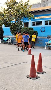 🏀 The Power of the Extra Pass! 🔥 In basketball, one extra pass can be the game-changer. It opens up better shot opportunities, keeps defenders guessing, and creates higher percentage assists. 🛠️ Why make the extra pass? ✅ Creates space for open shots ✅ Enhances team chemistry ✅ Increases scoring chances Next time you’re on the court, look for that extra pass — it could be the key to turning a good play into a great one! 💪🏽 #dribbleacademyfoundation #basketball #impactinglives #grassroot #sp