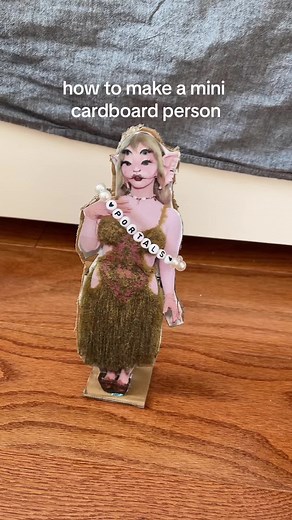 how to make mini cardboard person #diy #melanie #melaniemartinez | DIY Crafts