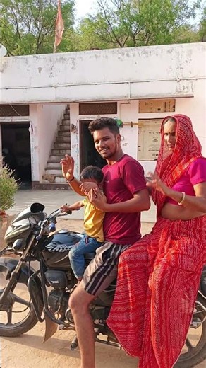 nayra apne nani ke gaav jaana hai 🥰😱#funny #shorts