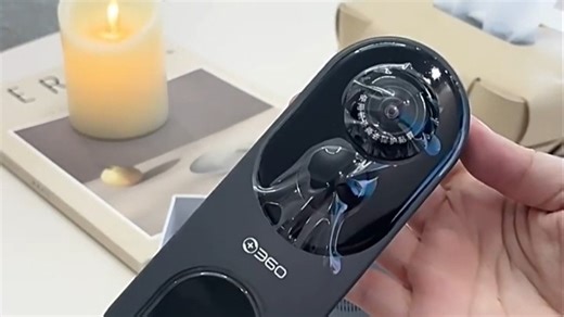 360可视门铃：家门口的安全管家，实时查看门外动态，访客一键视频通话，支持夜视与移动侦测，安装简便，守护家庭安全更省心。