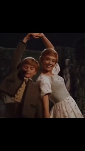 Elma | 🥂🌹💍The most Romantic Dance scene in movie history. Julie Andrews & Christopher Plummer dance to the song ”Laendler” in the all time classic... | Instagram