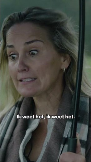 ‘’Zwaaien? Oh, swipen’’ 😅👀