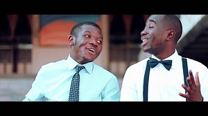 Ayé Ayé - Divine Group (DMP)