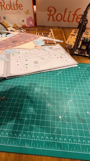 The roof is on — and the forced perspective just became impossible to ignore. Big at the front, tiny at the back, and suddenly a few inches of wood feels like a hallway that goes on forever. This is what makes book nooks so addictive to watch. Your brain knows it’s small. Your eyes refuse to believe it. The main structure is vertical, the canopy is locked in, and the Library of Wonders is looking like a full ancient world sitting right on a shelf. Calling it for tonight — but Saturday and Sunday