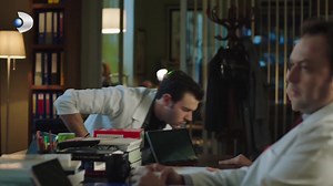 Ağrısı yüzünden soğuk terler döküyor! - Hekimoğlu | Hekimoğlu