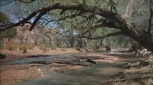 Gun Hillden Son Tren – Last Train from Gun Hill.1959.otukenim.Tv