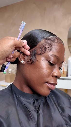 Exploring Creative Expression Through Edges and Lights