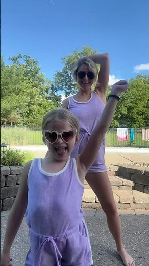 HARPER MADE ME JUMP IN THE POOL 😂💦 #pool #dancetrend #dancing