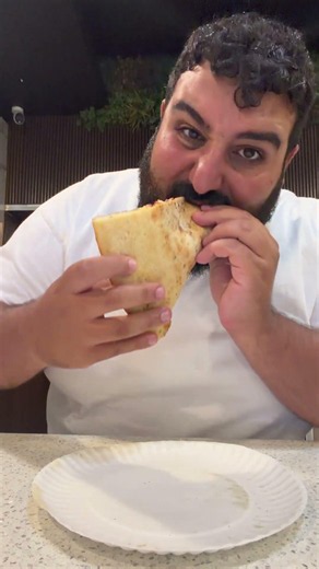 New restaurant in San Diego , California ! 6 7 pizza & deli in downtown !
