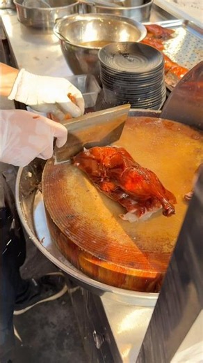 Chinese Street Food 😋 Delicious Roasted Duck 🦆 #food #usa #shorts
