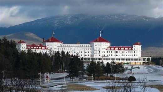 Golfweek just named the best public golf courses in New Hampshire. Check them out.